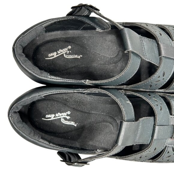 Easy Street Comfort Wave Black Lightweight Buckle Sandals Size 9 - Picture 2 of 8